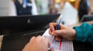 Check-in: Welche persönlichen Daten Hotels abfragen dürfen