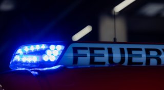 Vier Teslas in Berlin brennen - Verdacht auf Brandanschläge