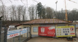 Suche nach Umkleiden wird für Bielefelder Sportverein zur Hängepartie