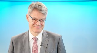 Schnieder will keine Vorschrift für 0,0 Promille im Verkehr