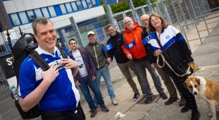 Langer Weg zum Pokal: Bielefelder Arminia-Fan wandert zum Finale nach Berlin