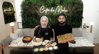 Café de Mola in Bielefeld: Türkisch-orientalisches Frühstück im Pfännchen-Style