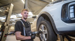 Winterreifen oder Ganzjahresreifen - was Bielefelder Autofahrer jetzt wissen sollten