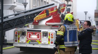 Alte Drehleiter der Mindener Feuerwehr steht in Bad Oeynhausen zum Verkauf