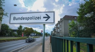 Bundeswehr meldet in Bielefeld noch mehr Eigenbedarf an: Auch Sportplätze betroffen