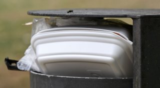 Kreis Höxter: Diskussion um Verpackungssteuer
