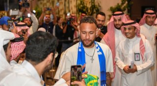 Nach über einem Jahr: Neymar feiert Comeback
