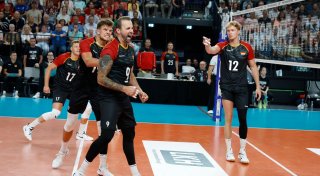 Volleyball-WM: «Opa» und «kleiner Bruder» wollen Medaille