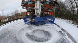 Erster Schnee in Bielefeld: Straßenverkehr bleibt stabil