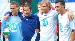 Traditionself von Arminia Bielefeld spielt für Stefan Braunschweig