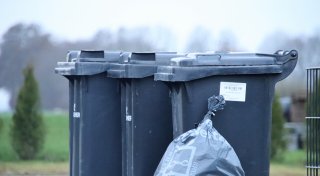 Müllchaos in Höxter: Anwohner klagen über volle Tonnen
