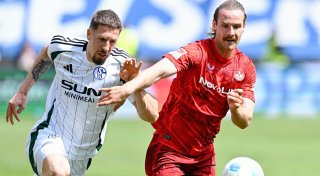 FCK-Coach Lieberknecht feiert Traum-Debüt gegen Schalke