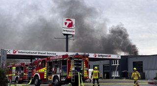 Arbeiten an Flüssiggas-Transporter führten zu Explosion