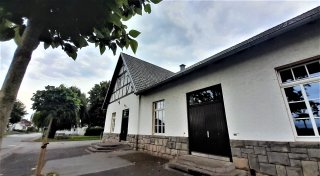 Modernisierung von Gemeindehalle in Warburger Ortsteil wird teurer