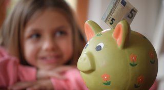 Spartrends für Kinder: So legen die Kleinen in Bad Oeynhausen heute ihr Geld an
