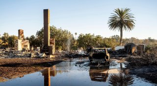 Waldbrand in Kalifornien legt Häuser in Schutt und Asche