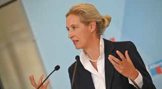 AfD-Chefin Weidel tritt überraschend in einem Restaurant im Kreis Gütersloh auf