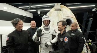 Private Astronautenmission zurück auf der Erde