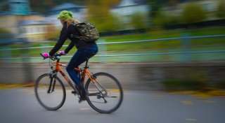 Herford: Exhibitionist belästigt Radfahrerin an viel genutztem Weg
