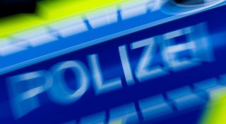 Frau aus Petershagen in Nienburg getötet: Sohn versuchte, Angreifer zu stoppen