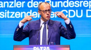 Rentenstreit spitzt sich zu: Merz enttäuscht Parteinachwuchs - Klartext von Klingbeil