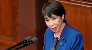 Japans Regierungschefin beschleunigt Verteidigungsausbau