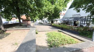 Warum nur die Nordseite am Bad Oeynhausener Harren Hof aufgehübscht wird