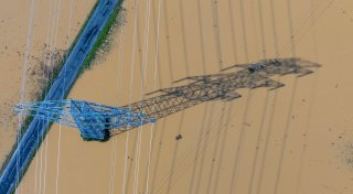 Das große Aufräumen beginnt - Pegelstände an Elbe steigen