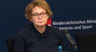 Ministerin kritisiert Gewalt bei Nikolausbrauch «Klaasohm»