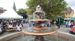Bierbrunnenfest: Tausende Gäste feiern in Lübbecke