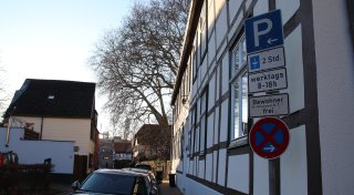 Anwohner-Parkausweis für Herford kostet ab März doppelt so viel