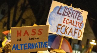 Paderborner AfD macht Wahlkampf mit Rechtsextremen - Gegendemos angekündigt