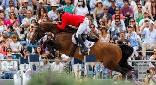 Springreiter Richard Vogel feiert EM-Gold