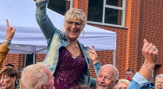 Rosi Renneke ist erste Herbstkönigin in Bad Wünnenberg-Haaren