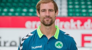 Ex-Kapitän Kleine soll Fürth vor Abstieg retten
