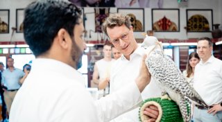 Charme-Offensive und Eigenwerbung: So lief Wüsts Reise nach Katar