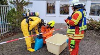 Gefahrstoffeinsatz in Minden - zwei Menschen vorsorglich im Klinikum