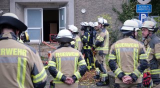 Feuer in ehemaligem Löhner Grundschulgebäude: Was in dem Gebäude in Brand geraten war
