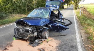 Update: Schwerer Unfall auf der L838 bei Borgentreich
