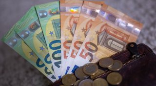 Jeder Dritte kann sich Abkehr vom Bargeld vorstellen