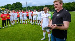 Meister Theesen kassiert zum Landesliga-Abschied ein halbes Dutzend