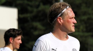 Teams positionieren sich. Der Phoenix aus Pödinghausen steigt aus der Asche