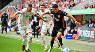 0:0 in Augsburg: Frankfurt holt Punkt beim Trapp-Comeback