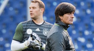 Löw sicher: Nagelsmann denkt über Neuer nach