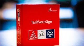 Sparbemühungen bei VW - Entgelt-Verhandlungen vorgezogen