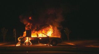 Brandanschlag in Bielefeld: Autofahrer in hinterhältige Falle gelockt