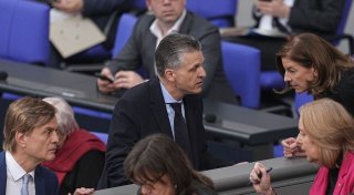 Deutschlandtrend: Streit um AfD-Stimmen schadet Union nicht