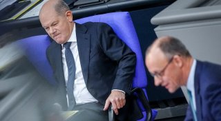 Bundestag verabschiedet sich tief zerstritten