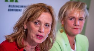 Ministerkonferenz: keine uniformen Handyverbote an Schulen