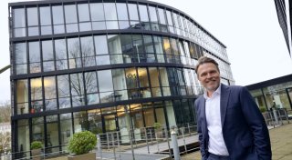 Mit vielen Fotos: Bielefelder Großkanzlei gewährt Einblick in sonst verschlossene Bereiche